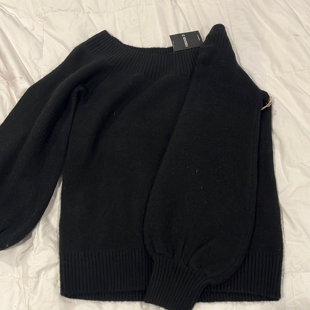 Forever 21 off the shoulder sweater, size L, black